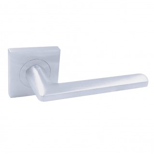 Дверная ручка Luce P 02 (LР55-ZCS) матовый хром, на квадратной розетке 55мм