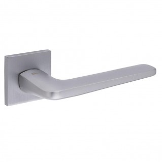 Дверна ручка на квадратній розетці Aranda MSC (хром матовий)