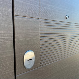 Дверь входная квартирного типа • Оптима плюс • Калифорния (венге серый горизонт) Дверь входная квартирного типа • Оптима плюс • Калифорния (венге серый горизонт)